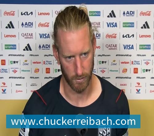 里肯:必须称赞我们的中后卫,他们在防守端化解了大量威胁